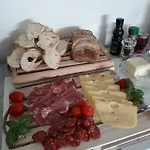 Bed and Breakfast La Casa Di Nina 3*