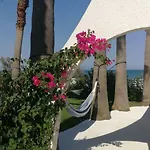 La Casa Di Nina Bed & Breakfast 3*